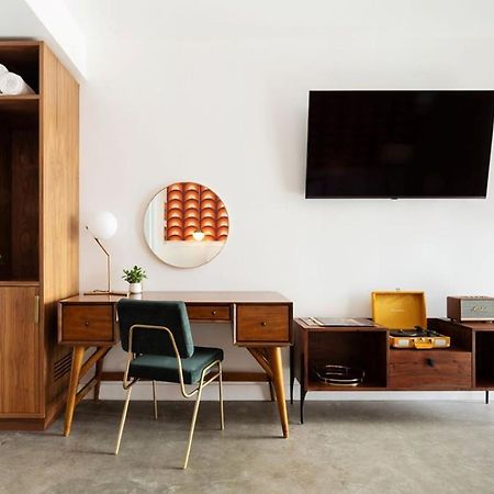 Отель Rise Uptown Феникс Экстерьер фото